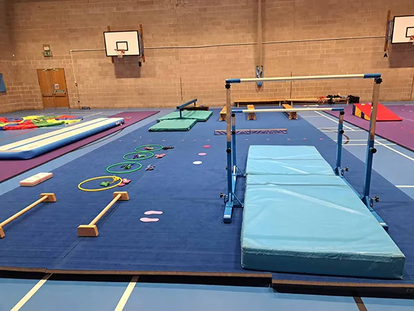 Choisir du matériel de gymnastique pour les enfants